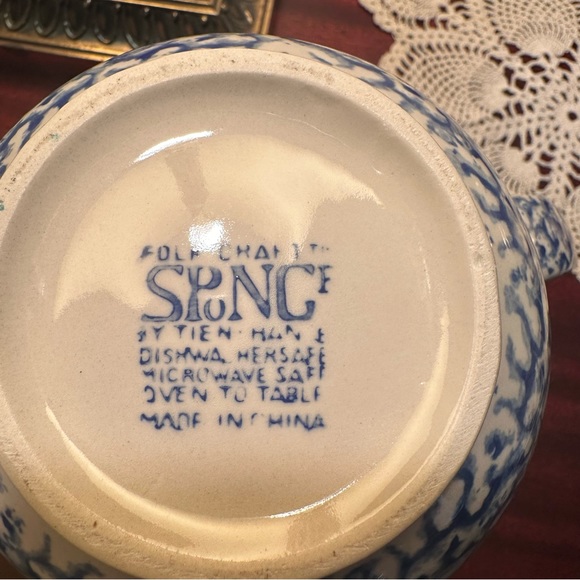 Tienshan Folk Craft Cream & Blue Sponge Paint Pitcher - Heart & Cow - 64 Oz - Picture 8 of 8